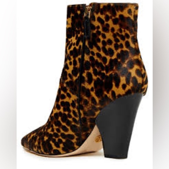 Tory Burch Authentic Lila 90MM Ankle Bootie Calf Hair Barbados Leopard Size 6M - Picture 13 of 15
